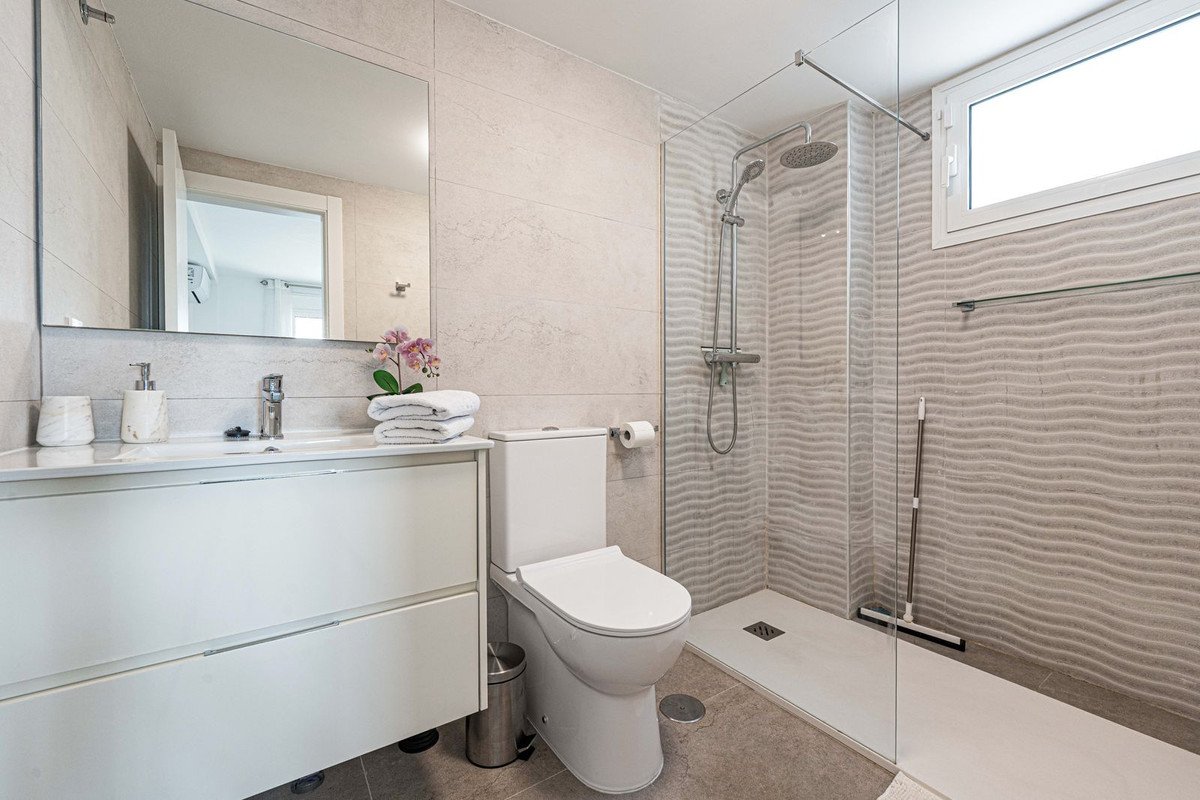 3 Bed Ground Floor Apartment in Casares Playa