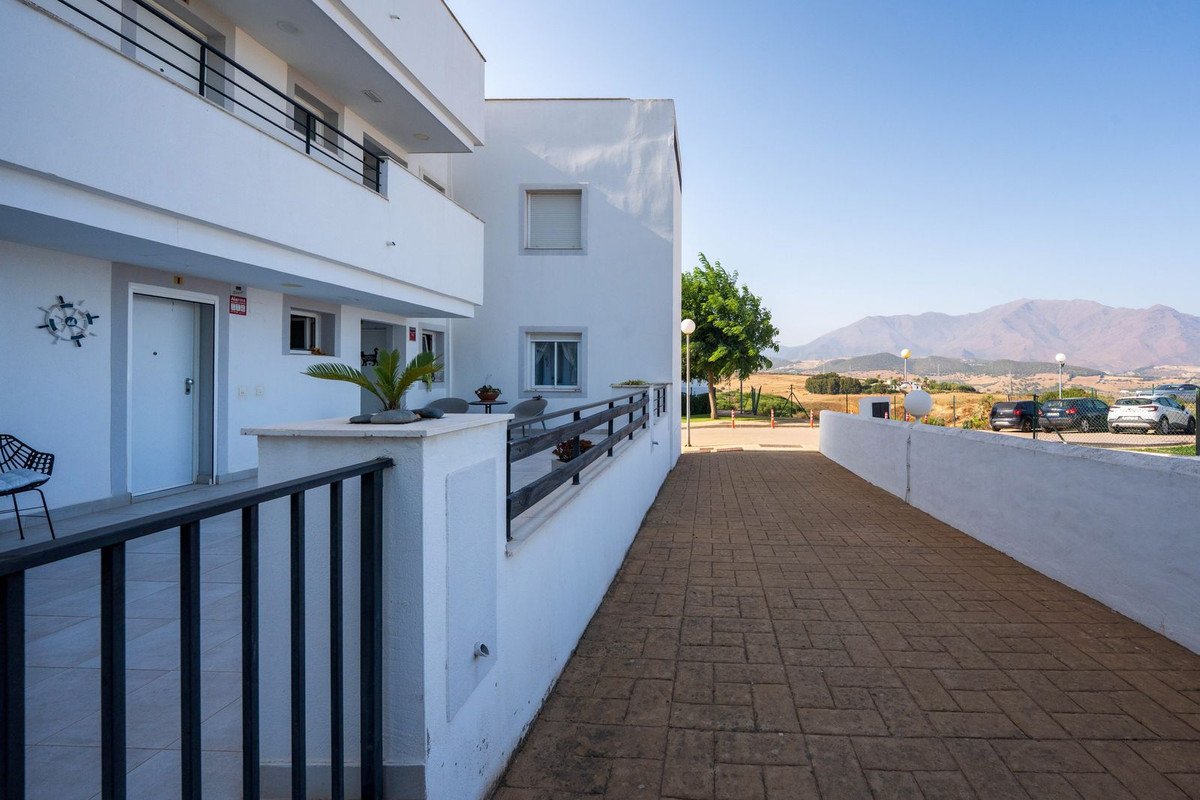 3 Bed Ground Floor Apartment in Casares Playa