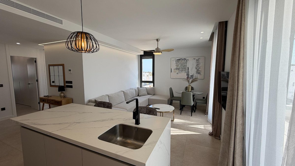 2 Bed Ground Floor Apartment in Los Alcazares