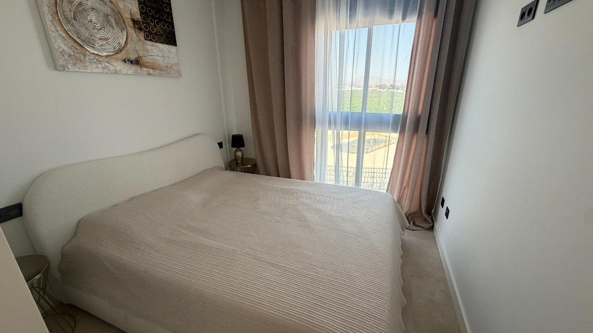 2 Bed Ground Floor Apartment in Los Alcazares