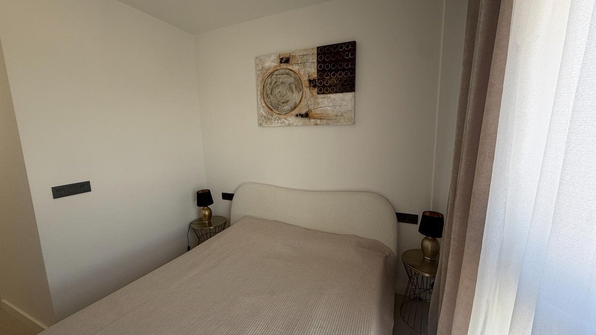 2 Bed Ground Floor Apartment in Los Alcazares
