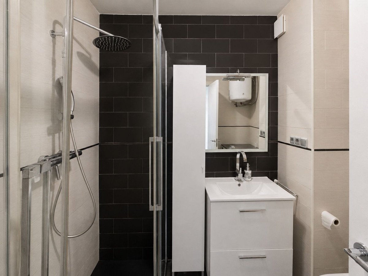 2 Bed Middle Floor Apartment in Nueva Andalucía