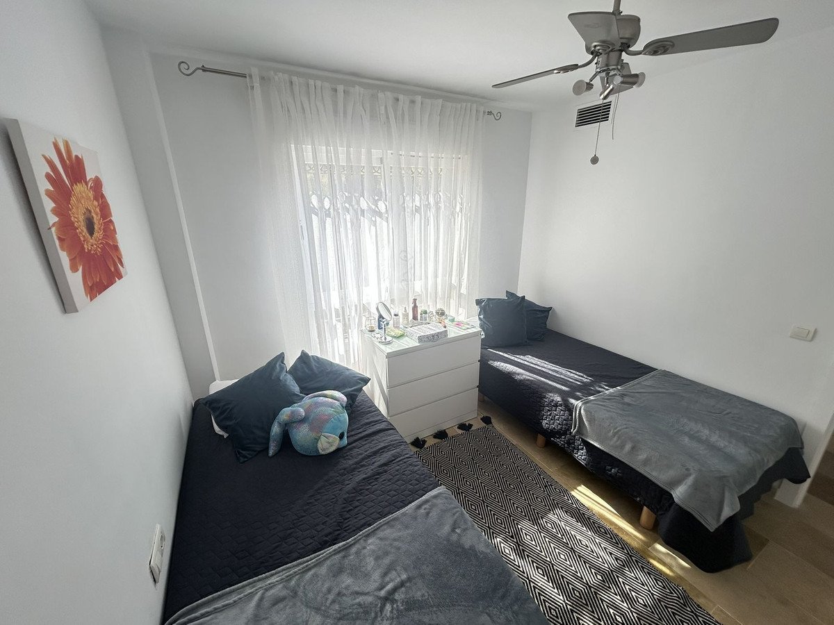 2 Bed Ground Floor Apartment in Calahonda