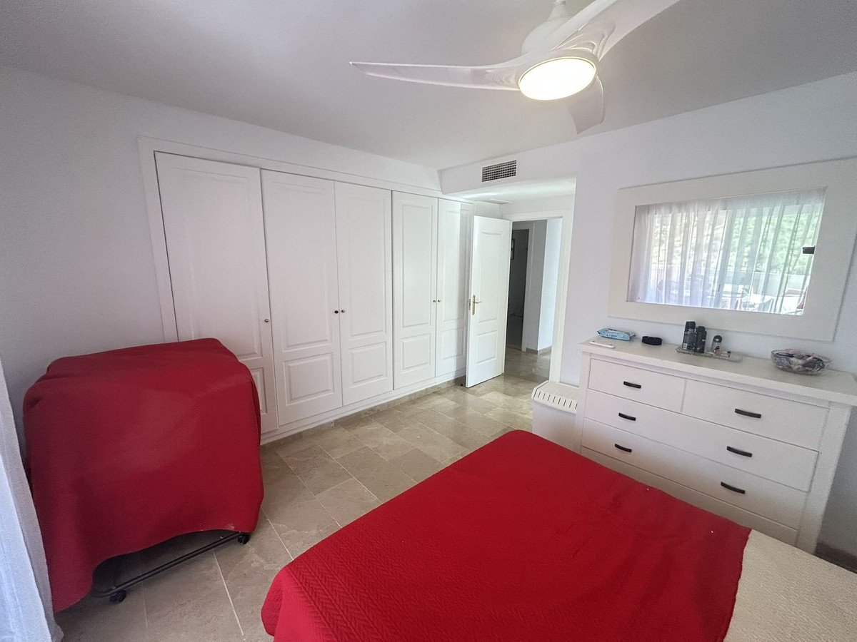2 Bed Ground Floor Apartment in Calahonda