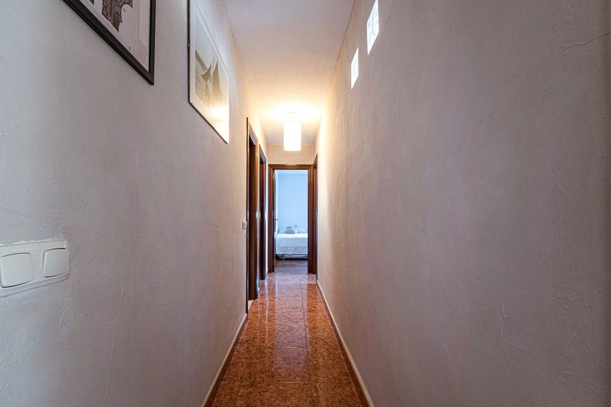3 Bed Middle Floor Apartment in Fuengirola