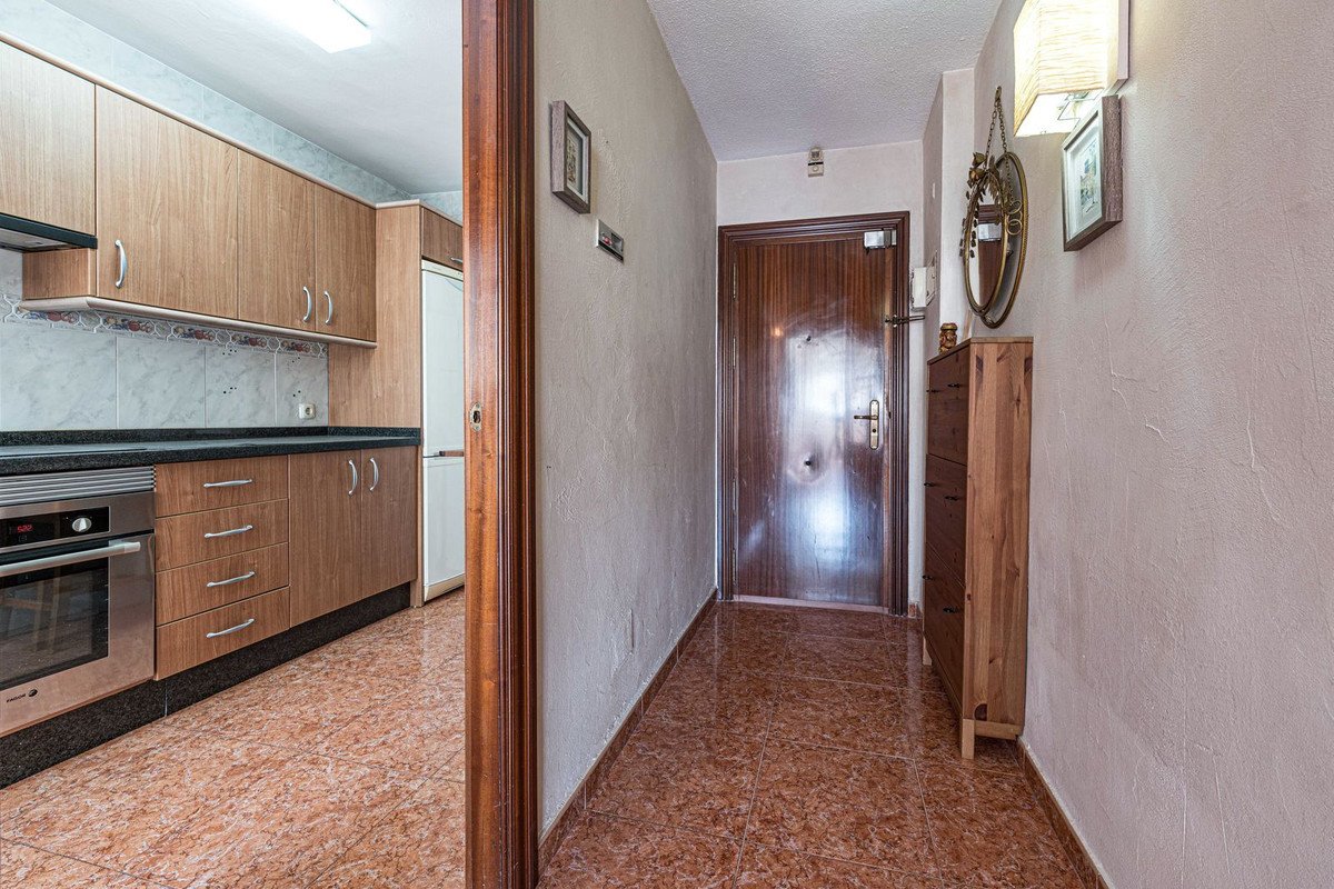 3 Bed Middle Floor Apartment in Fuengirola