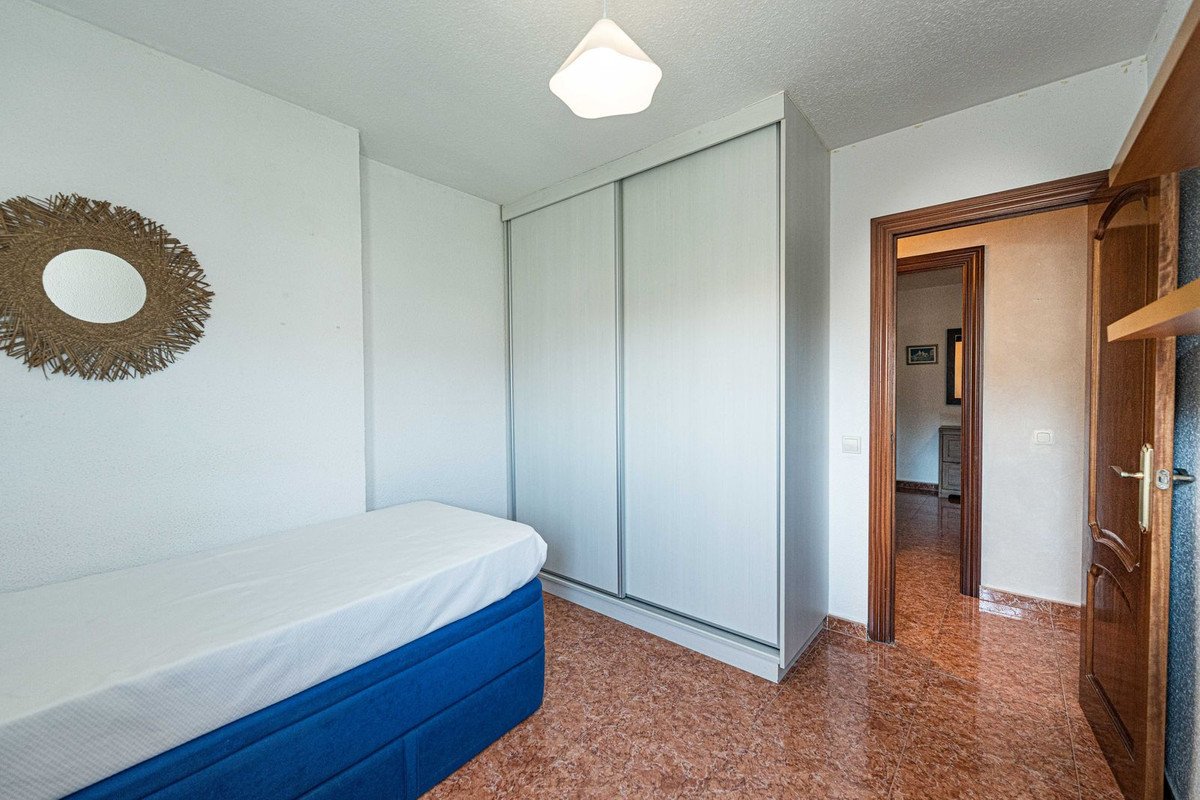 3 Bed Middle Floor Apartment in Fuengirola