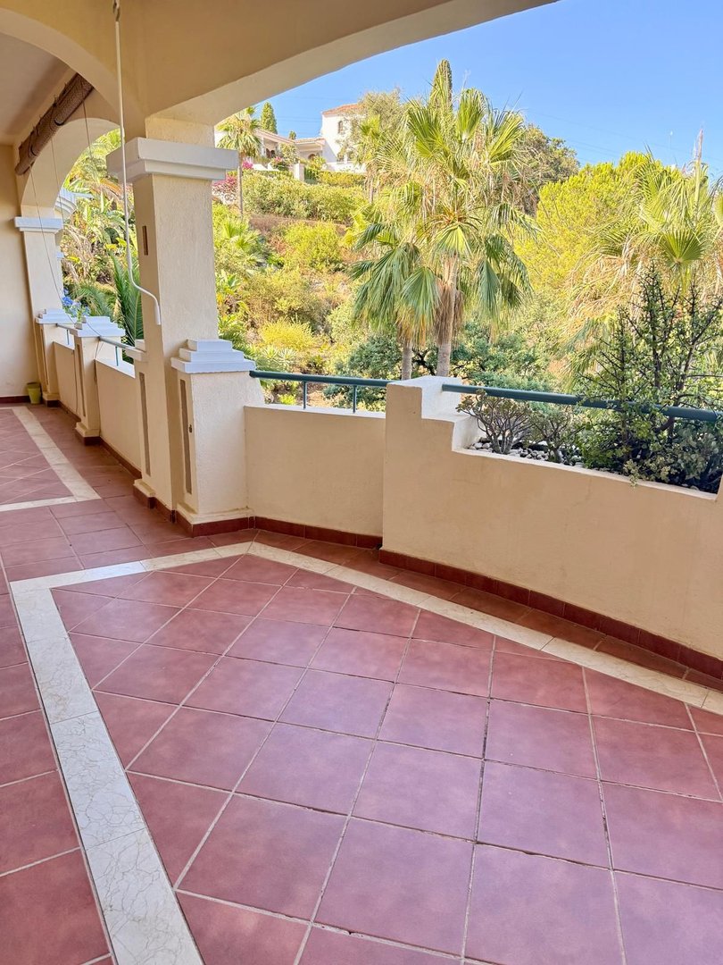 2 Bed Ground Floor Apartment in Elviria