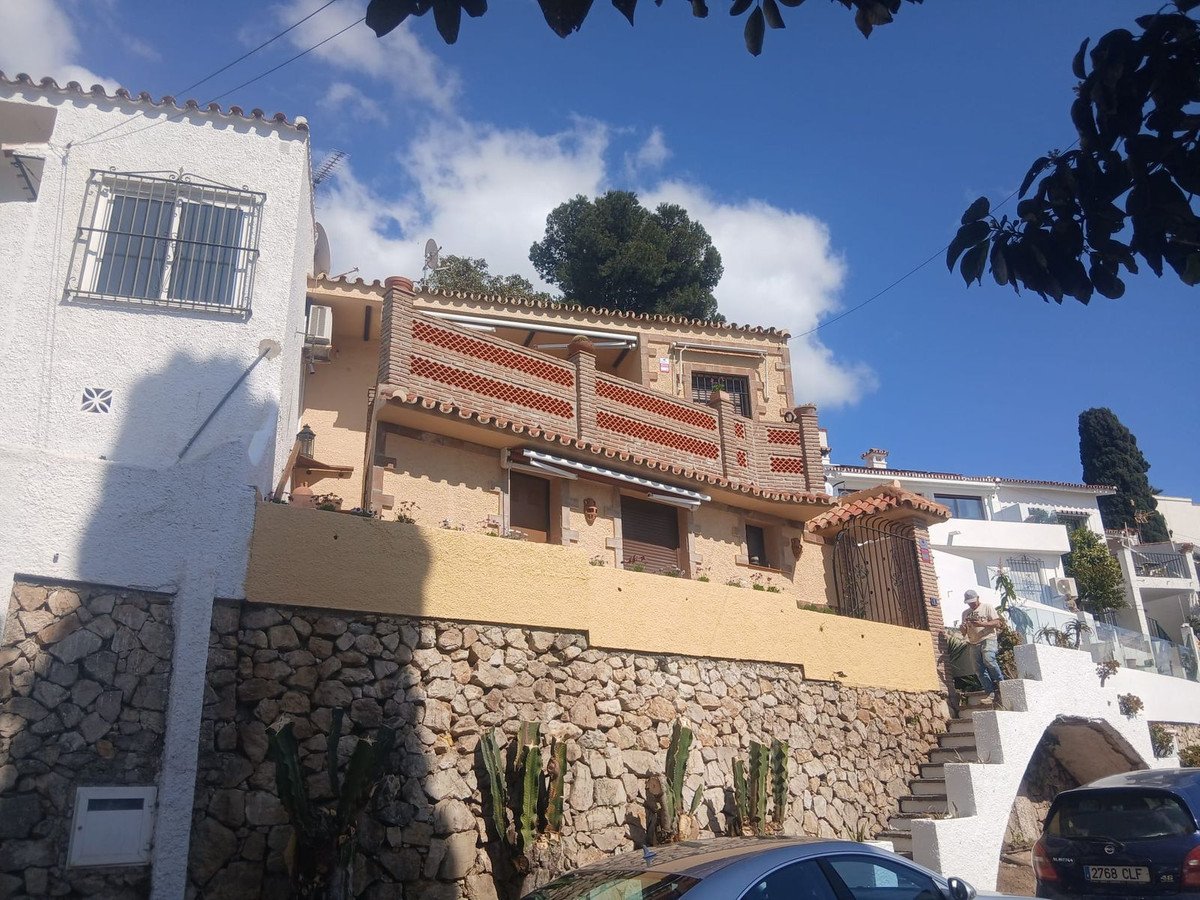 3 Bed Semi-Detached House in Nueva Andalucía