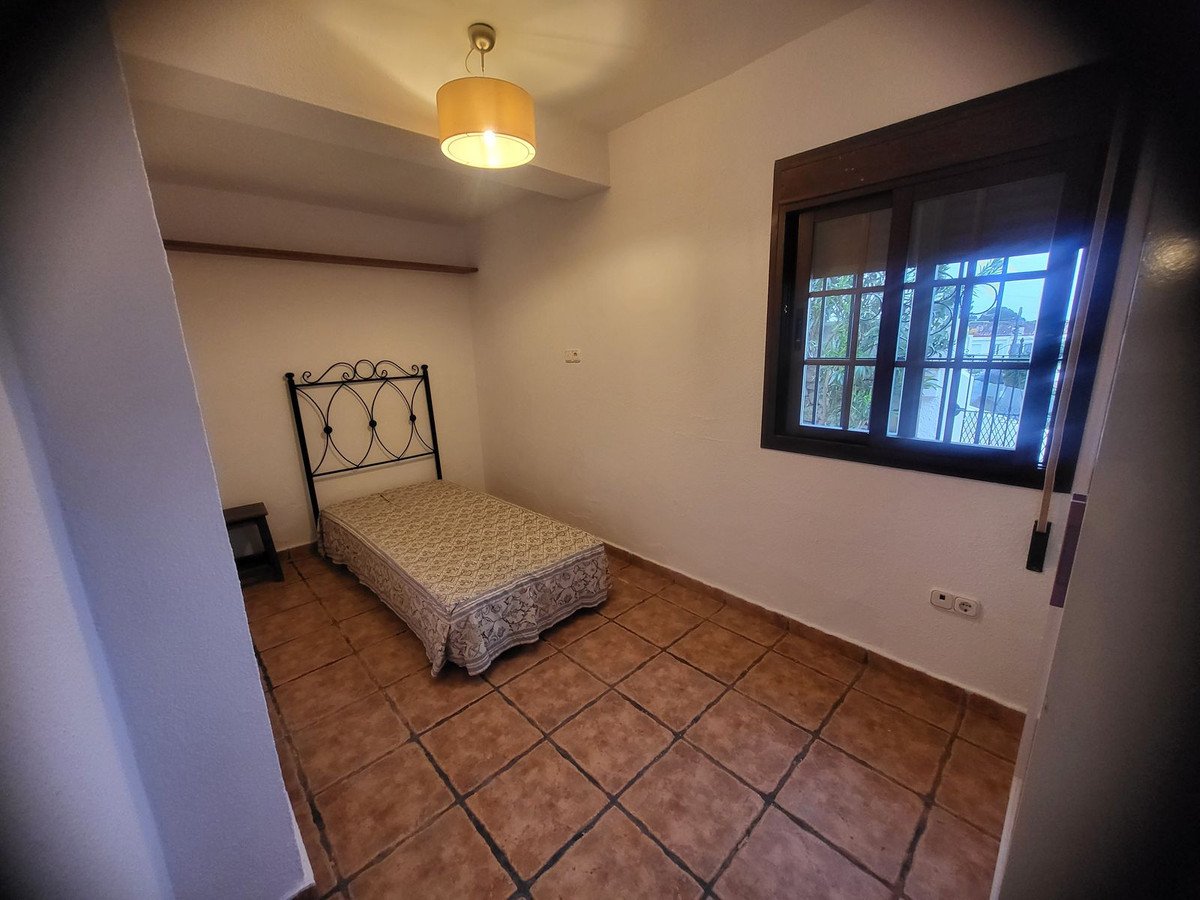 3 Bed Semi-Detached House in Nueva Andalucía