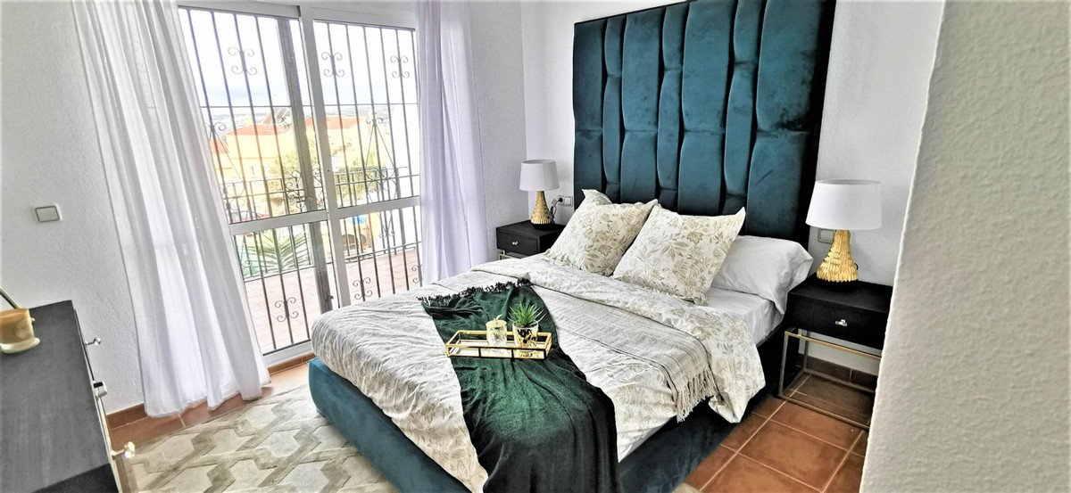 2 Bed Townhouse in Estepona