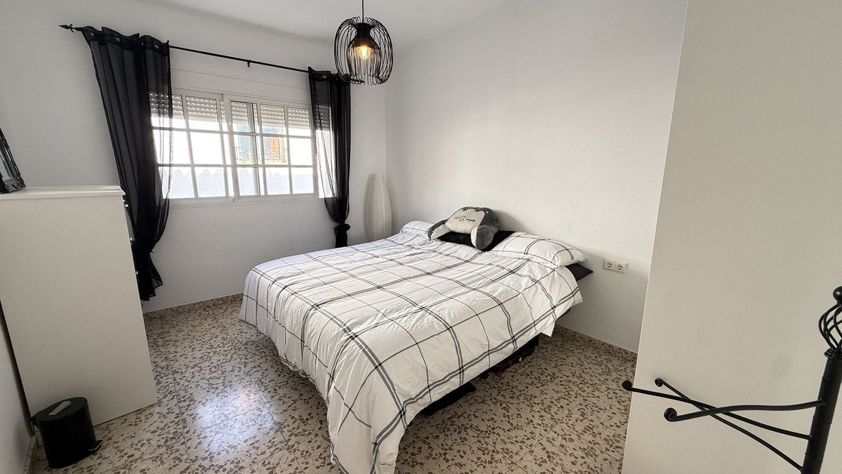7 Bed Townhouse in Alhaurín el Grande