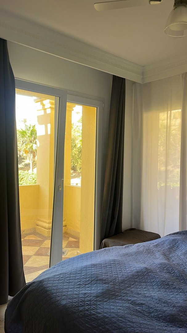 2 Bed Middle Floor Apartment in Casares Playa