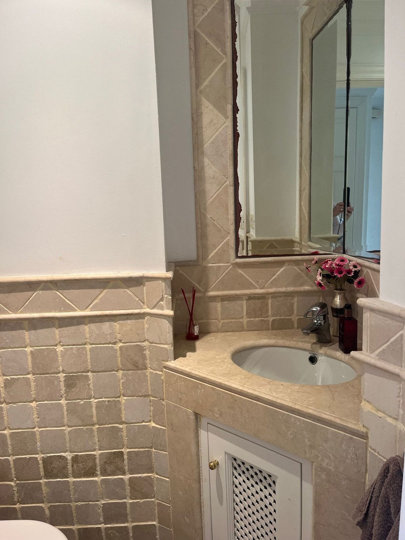 2 Bed Middle Floor Apartment in Casares Playa