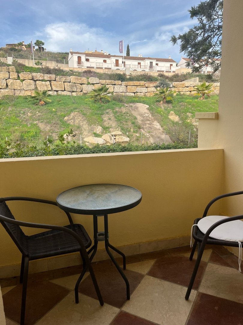 2 Bed Middle Floor Apartment in Casares Playa