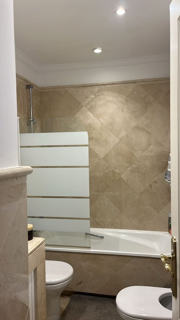 2 Bed Middle Floor Apartment in Casares Playa