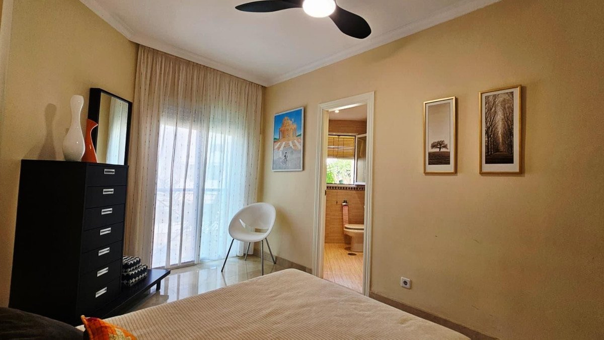 3 Bed Penthouse Duplex in Bel Air