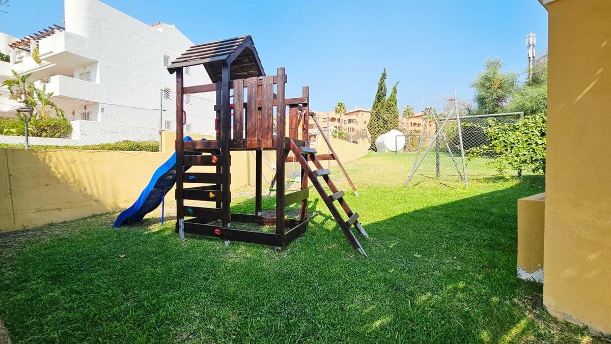 3 Bed Penthouse Duplex in Bel Air