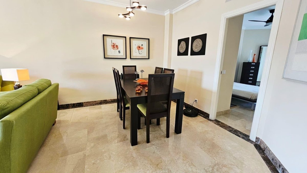 3 Bed Penthouse Duplex in Bel Air