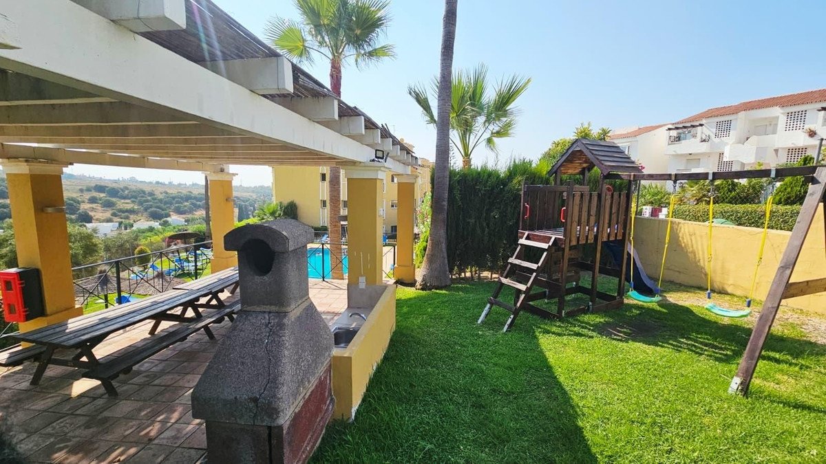 3 Bed Penthouse Duplex in Bel Air