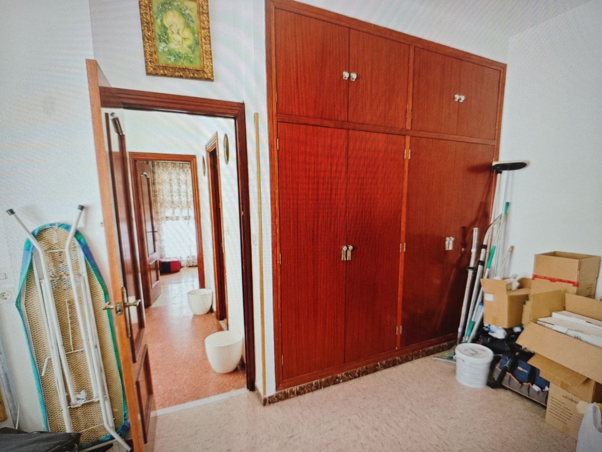 5 Bed Townhouse in Victoria Eugenia