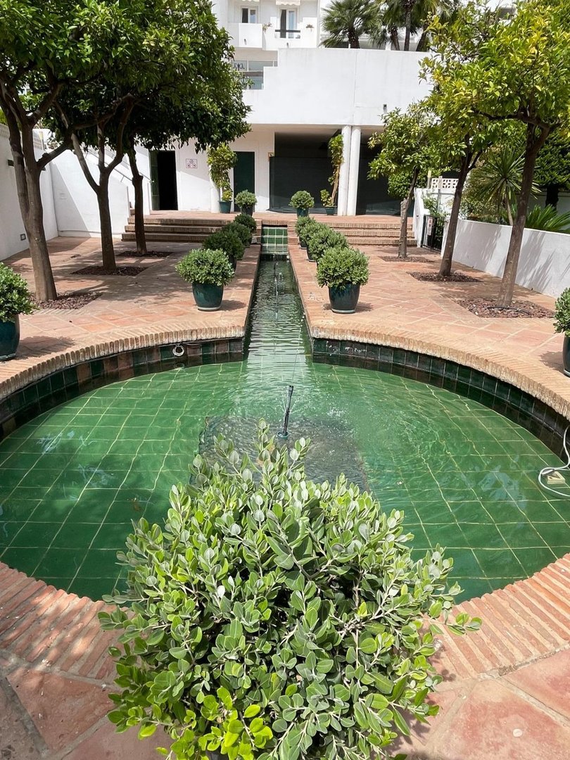 3 Bed Penthouse Duplex in Bel Air