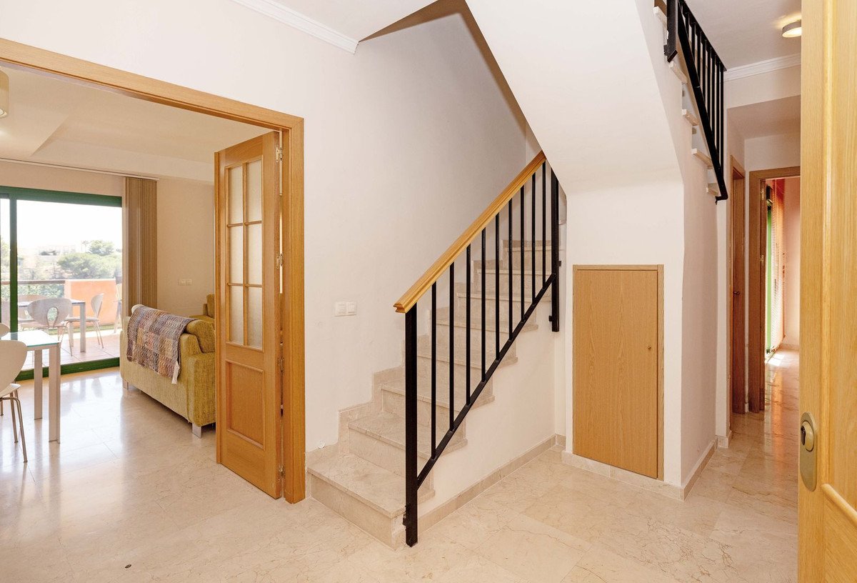 4 Bed Top Floor Apartment in Fuengirola