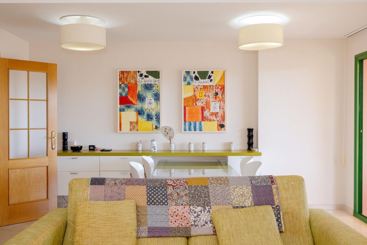 4 Bed Top Floor Apartment in Fuengirola