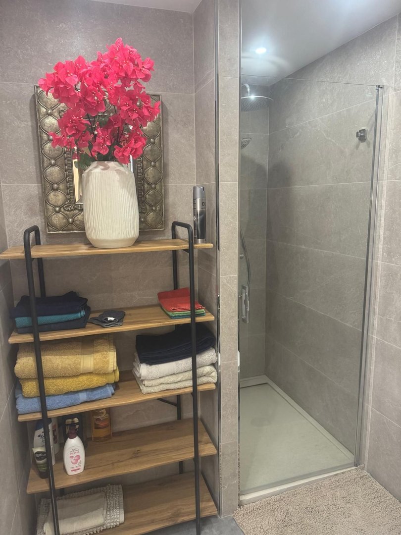 2 Bed Top Floor Apartment in Fuengirola