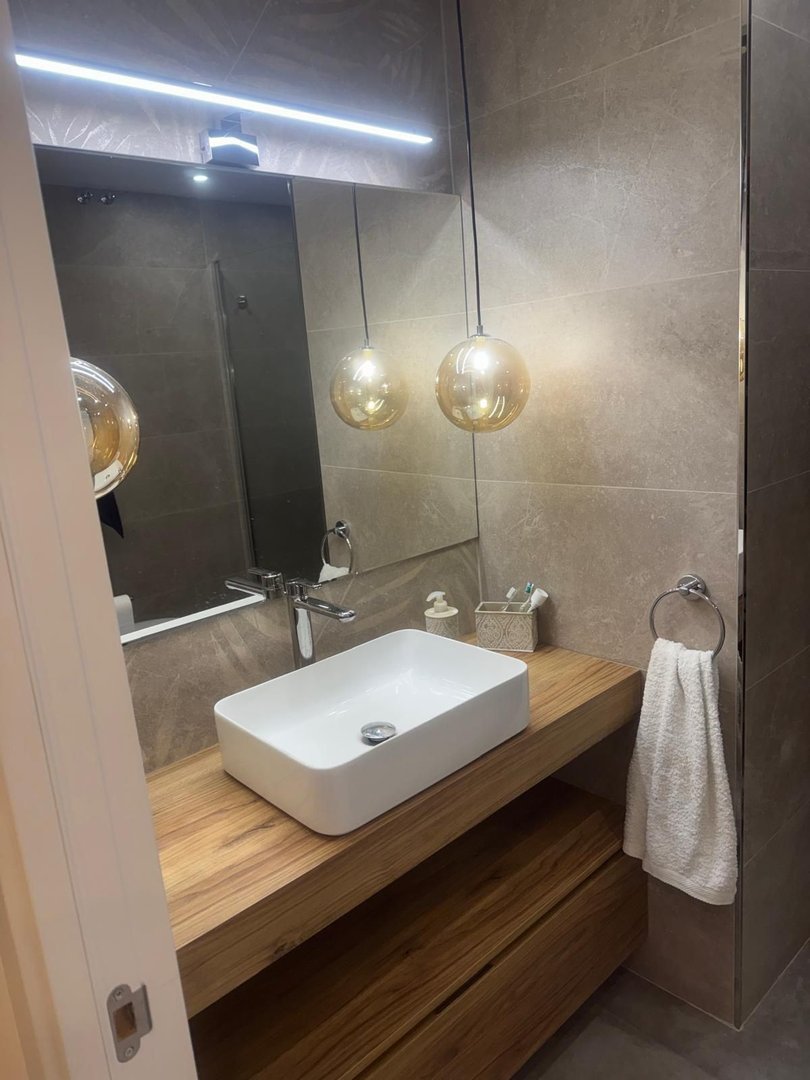 2 Bed Top Floor Apartment in Fuengirola
