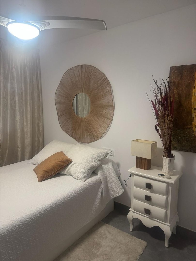 2 Bed Top Floor Apartment in Fuengirola