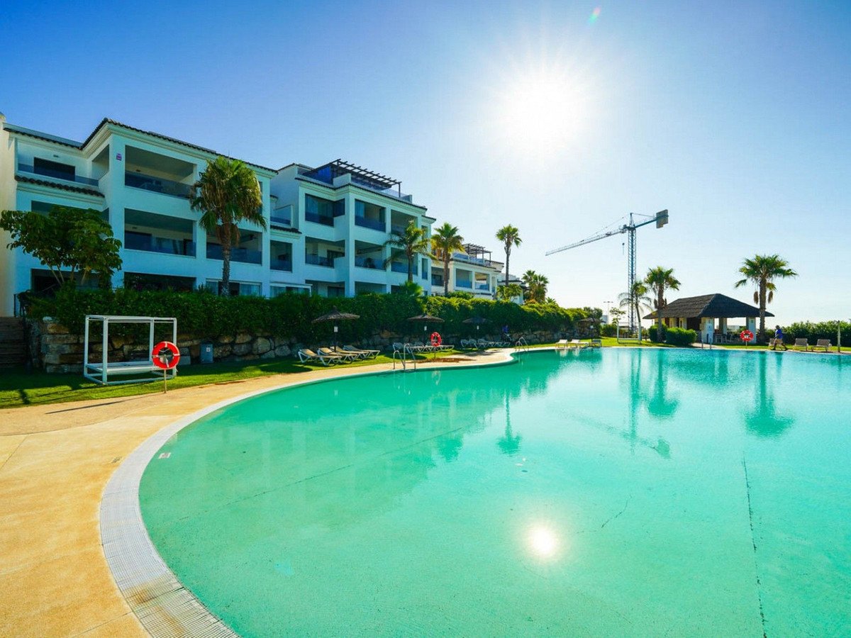 2 Bed Ground Floor Apartment in Estepona