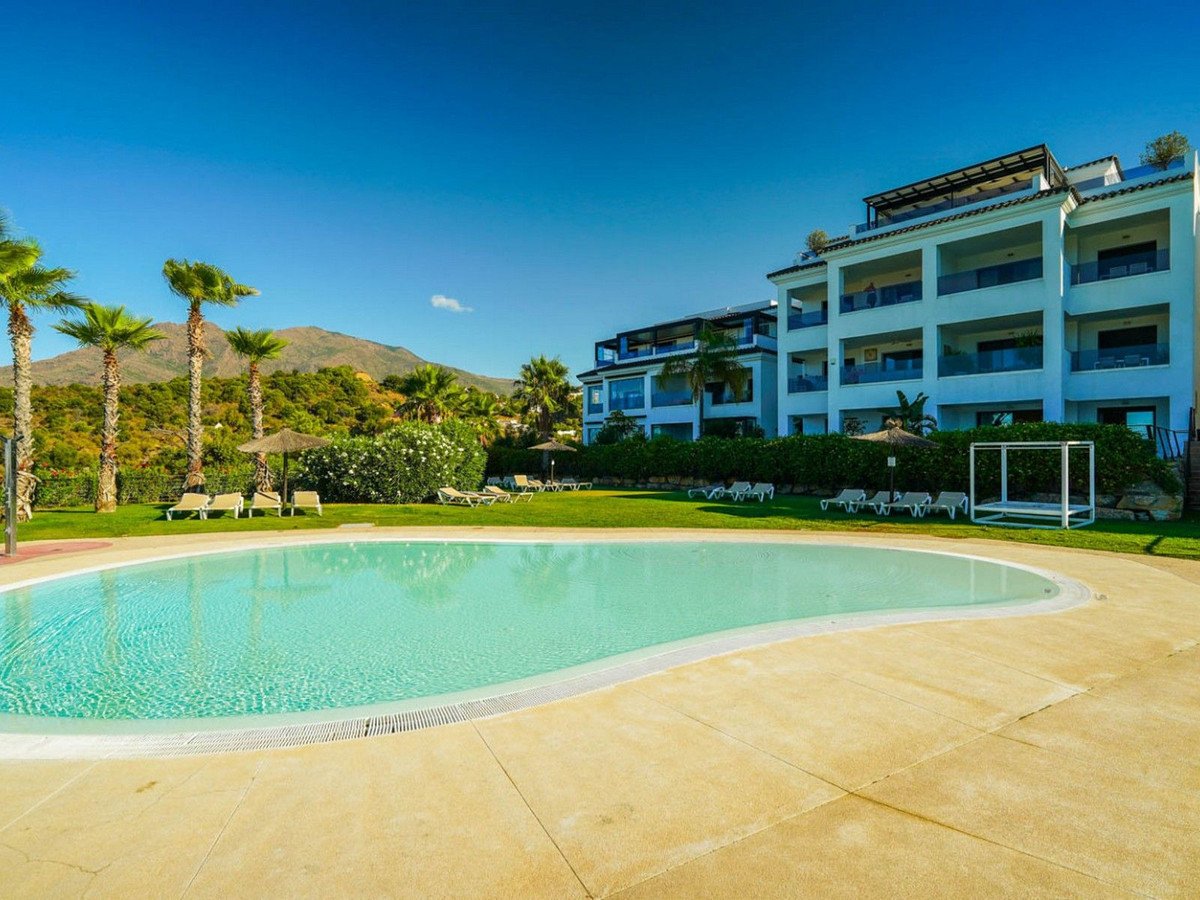 2 Bed Ground Floor Apartment in Estepona