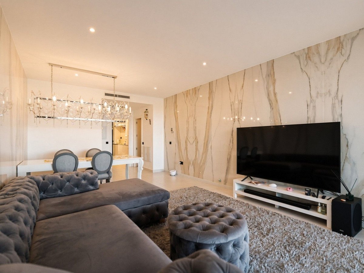 2 Bed Ground Floor Apartment in Estepona