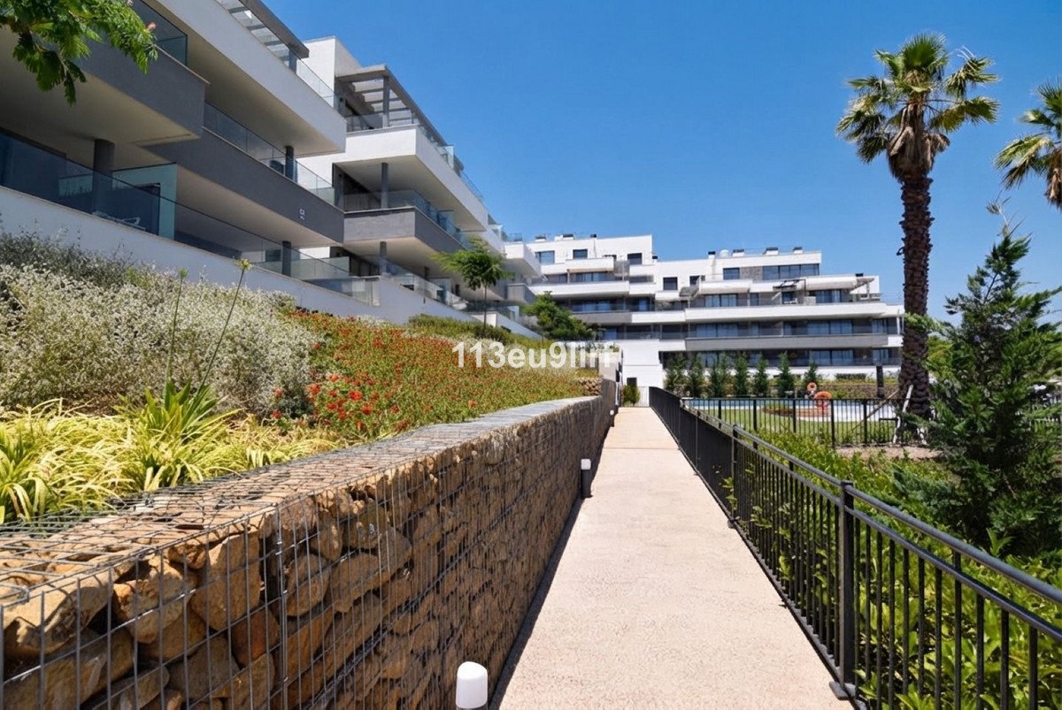 3 Bed Ground Floor Apartment in Estepona