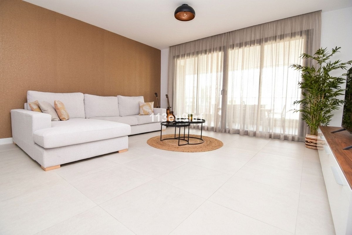 3 Bed Ground Floor Apartment in Estepona