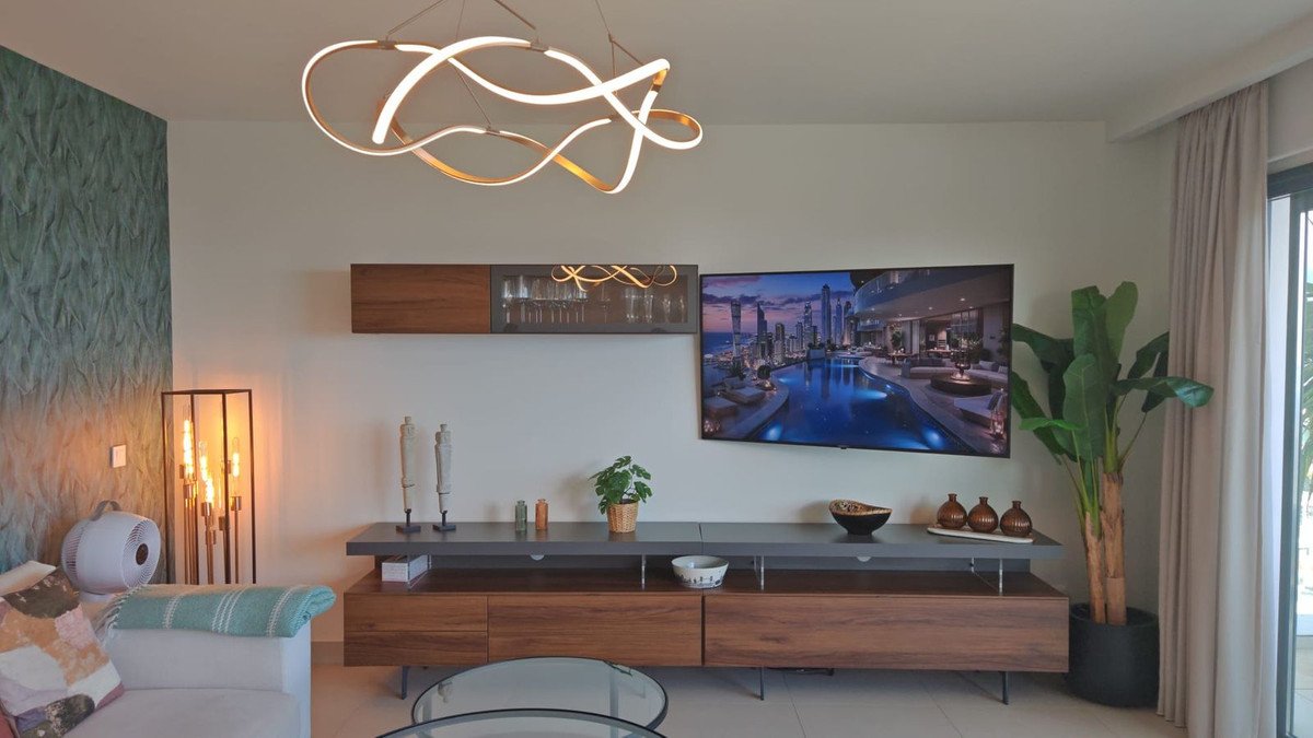 2 Bed Middle Floor Apartment in Calanova Golf