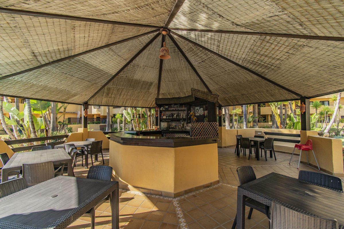 3 Bed Top Floor Apartment in Costalita