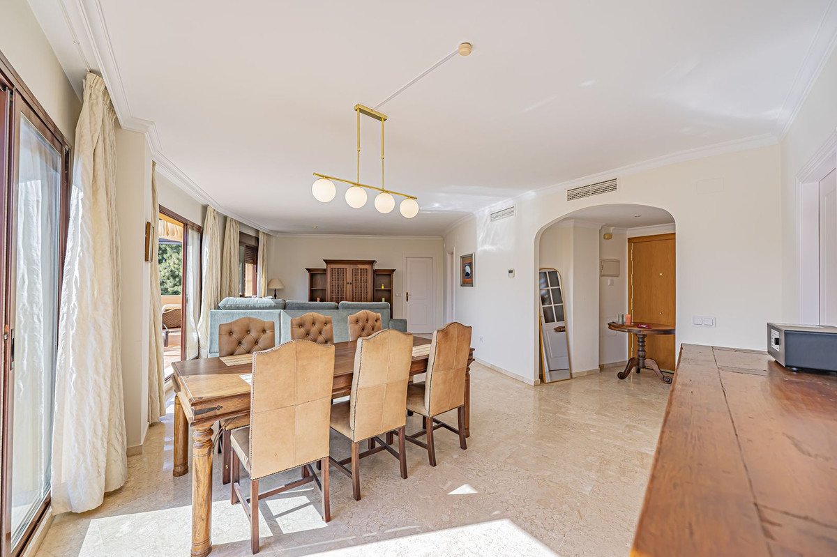 3 Bed Top Floor Apartment in Costalita