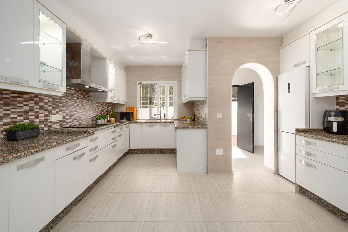3 Bed Detached Villa in Benalmadena