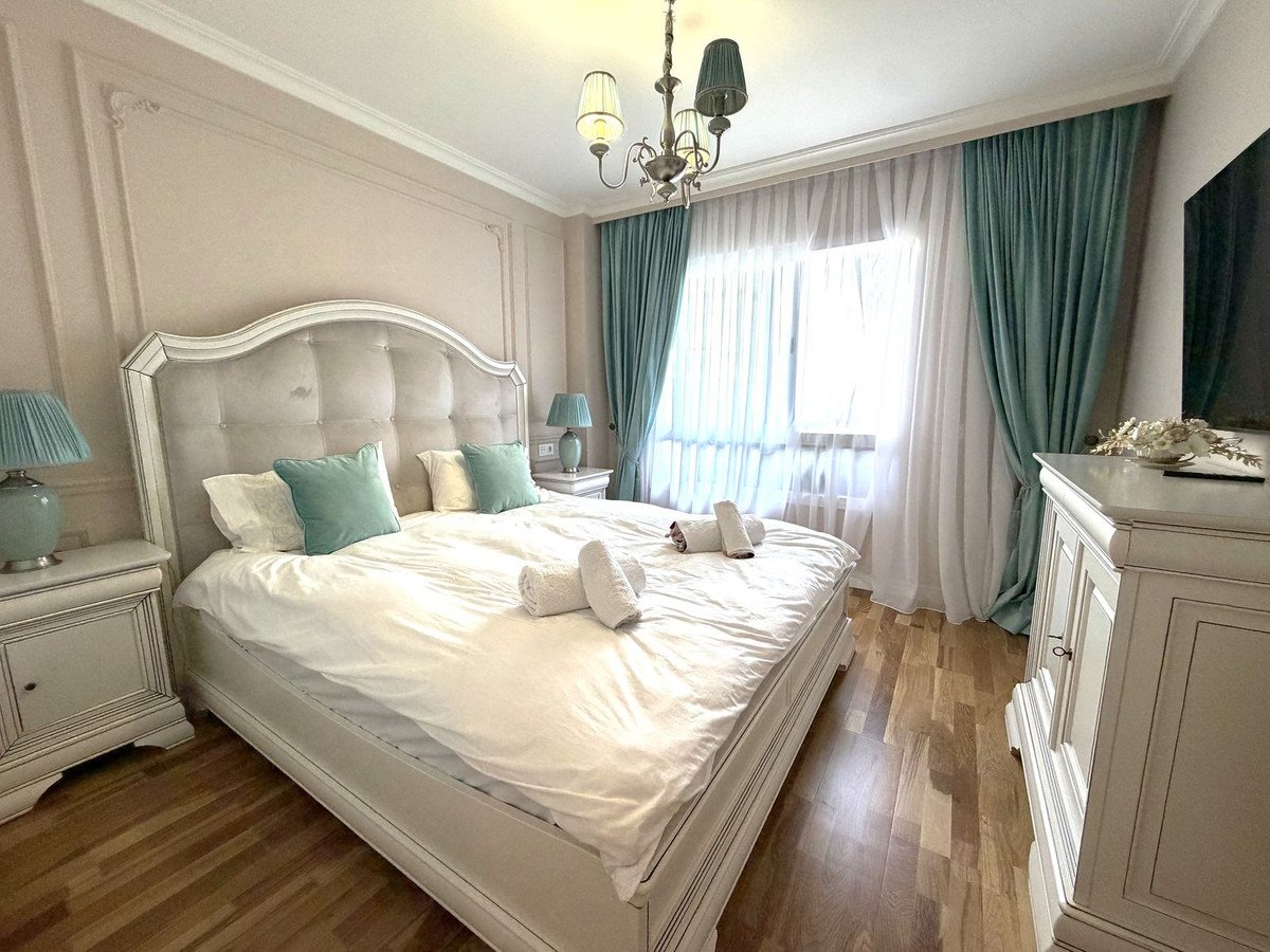 2 Bed Ground Floor Apartment in Puerto Banús