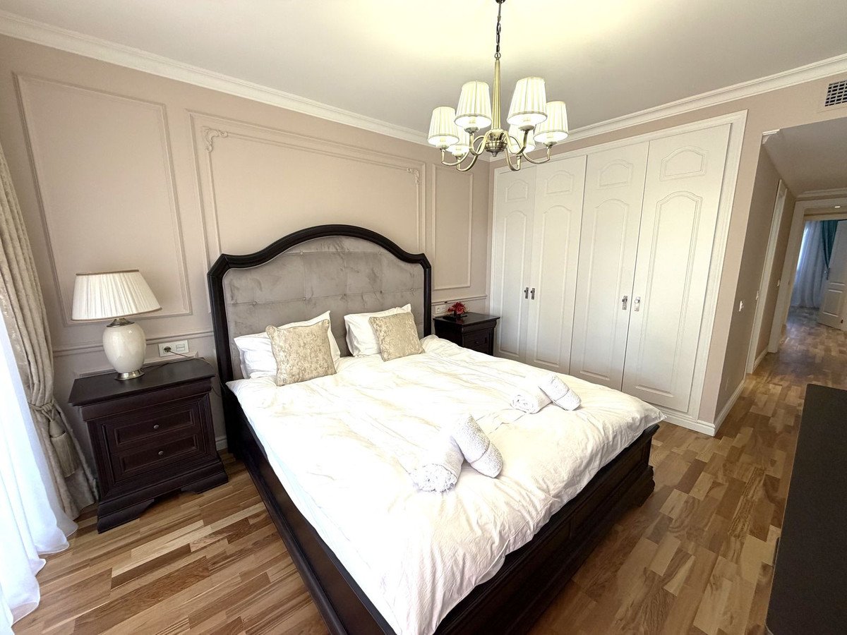 2 Bed Ground Floor Apartment in Puerto Banús