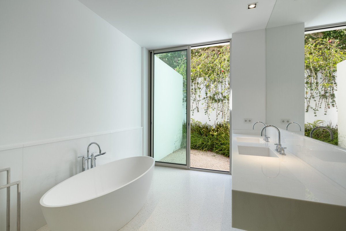 4 Bed Detached Villa in Casares