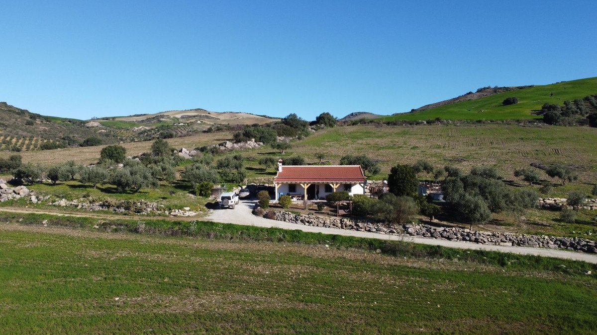 4 Bed Finca - Cortijo in Alora