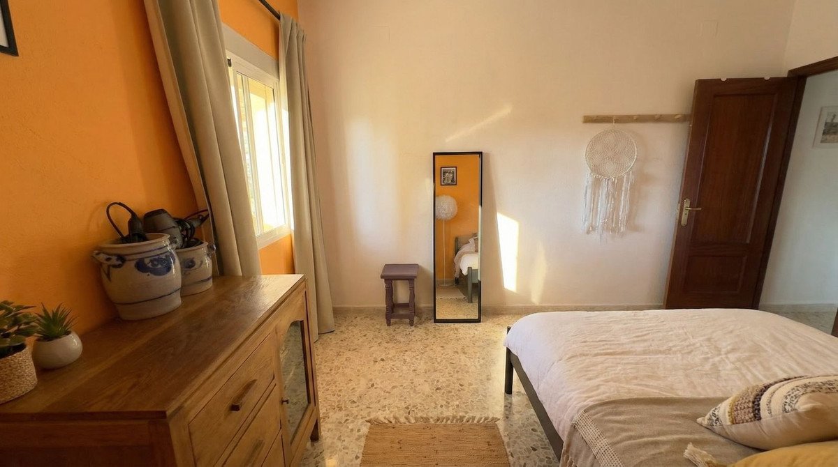 4 Bed Finca - Cortijo in Alora
