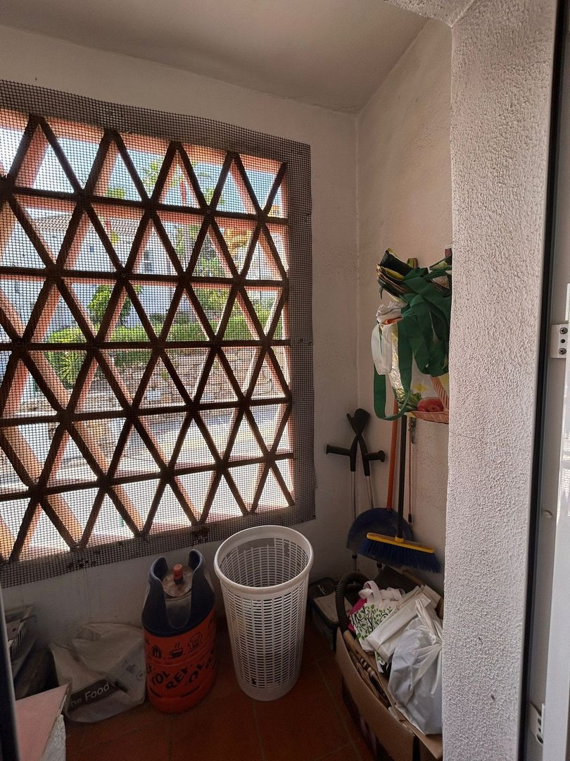 2 Bed Top Floor Apartment in Selwo