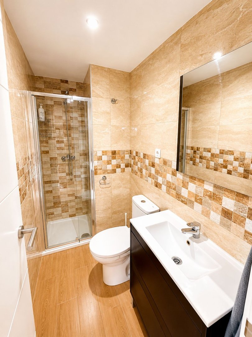 4 Bed Middle Floor Apartment in San Pedro de Alcántara