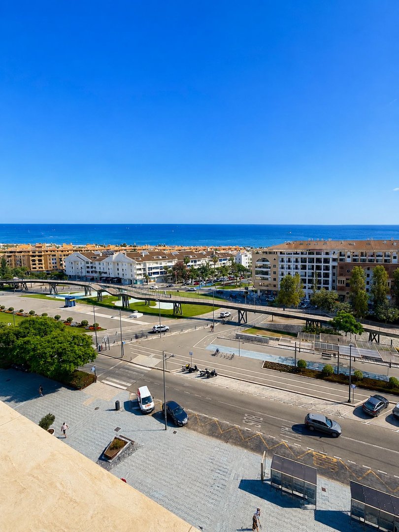 4 Bed Middle Floor Apartment in San Pedro de Alcántara