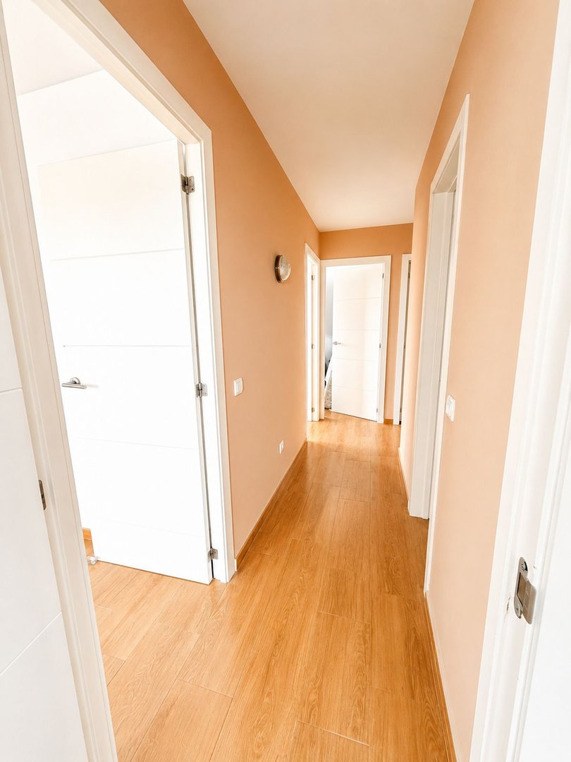 4 Bed Middle Floor Apartment in San Pedro de Alcántara