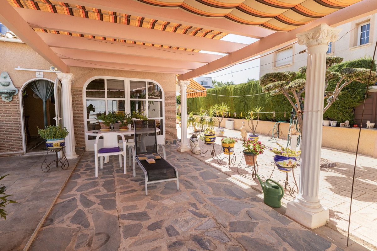 4 Bed Detached Villa in La Regia
